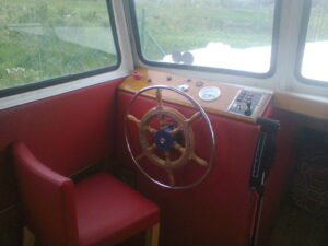 Půjčovna (pronájem) hausbótů na Baťově kanále a řece Moravě