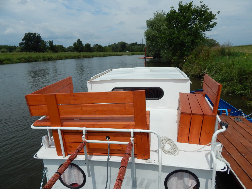 Půjčovna (pronájem) hausbótů na Baťově kanále a řece Moravě