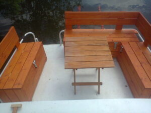 Půjčovna (pronájem) hausbótů na Baťově kanále a řece Moravě