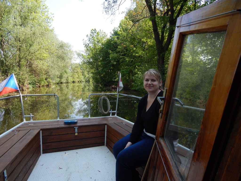 Půjčovna (pronájem) hausbótů na Baťově kanále a řece Moravě